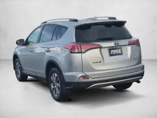 Toyota RAV4 Hybrid 2016 TRACCIÓN EN LAS CUATRO RUEDAS XLE 4p SUV