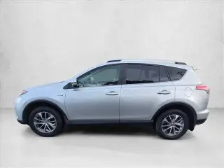 Toyota RAV4 Hybrid 2016 TRACCIÓN EN LAS CUATRO RUEDAS XLE 4p SUV