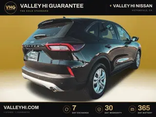 Ford Escape 2023 Base 4dr SUV