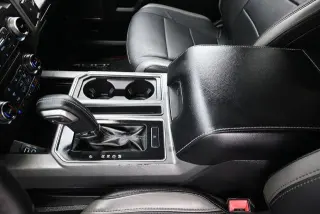Ford F-150 2018 4x4 Raptor 4dr SuperCrew 5.5 ft. SB