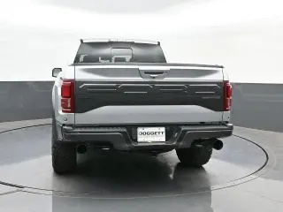 Ford F-150 2018 4x4 Raptor 4dr SuperCrew 5.5 ft. SB
