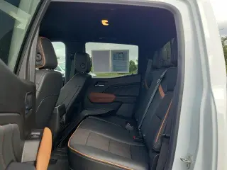 GMC Canyon 2026 4x4 AT4 4dr Crew Cab 5 ft. SB