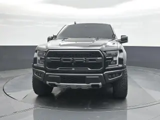 Ford F-150 2019 4x4 Raptor 4dr SuperCrew 5.5 ft. SB