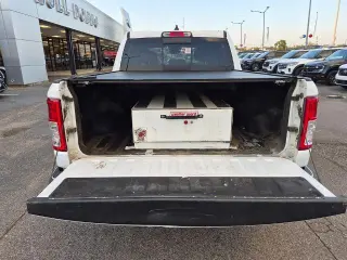 Ram 1500 2021 4x4 Big Horn 4dr Crew Cab 5.6 ft. SB Pickup