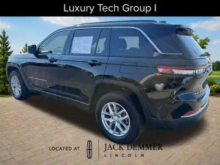 Jeep Grand Cherokee 2025 4x4 Laredo 4dr SUV