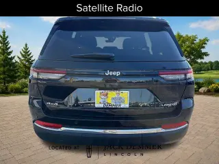 Jeep Grand Cherokee 2025 4x4 Laredo 4dr SUV