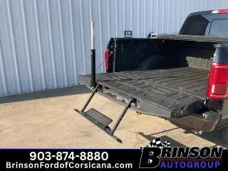 Ford F-150 2016 4x4 King Ranch 4dr SuperCrew 5.5 ft. SB