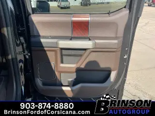 Ford F-150 2016 4x4 King Ranch 4dr SuperCrew 5.5 ft. SB