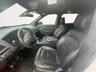 Ford Explorer 2018 AWD Platinum 4dr SUV