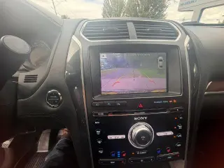 Ford Explorer 2018 AWD Platinum 4dr SUV