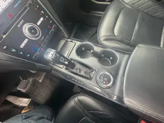 Ford Explorer 2018 AWD Platinum 4dr SUV