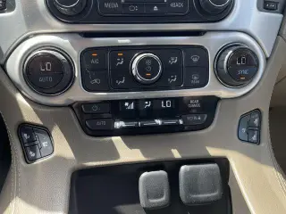 GMC Yukon 2015 4x2 SLT 4dr SUV