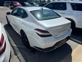 Genesis G70 2022 3.3T Standard 4dr Sedán