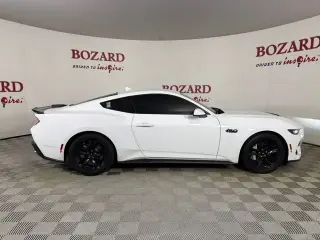 Ford Mustang 2024 GT 2dr Fastback