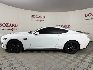 Ford Mustang 2024 GT 2dr Fastback