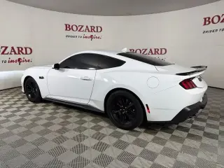 Ford Mustang 2024 GT 2dr Fastback