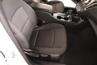 Chevrolet Malibu 2025 LT 4p Sedan con 1LT