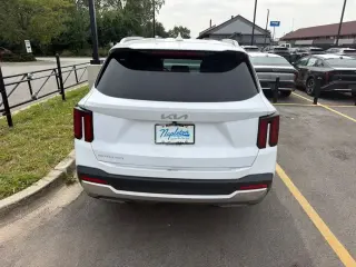 Kia Sorento 2024 S 4dr SUV
