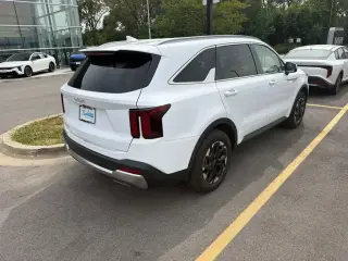 Kia Sorento 2024 S 4dr SUV