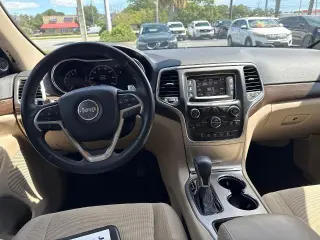 Jeep Grand Cherokee 2017 4x2 Laredo 4dr SUV