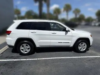 Jeep Grand Cherokee 2017 4x2 Laredo 4dr SUV
