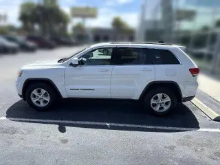 Jeep Grand Cherokee 2017 4x2 Laredo 4dr SUV