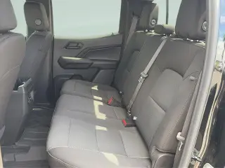 Chevrolet Colorado 2025 4x2 Camion de Trabajo 4p Cabina de Tripulacion 5 ft. SB