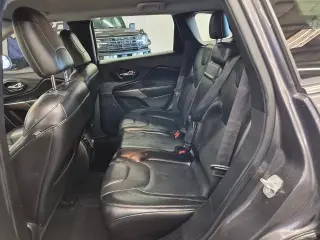 Jeep Cherokee 2019 Limited 4dr SUV