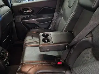 Jeep Cherokee 2019 Limited 4dr SUV
