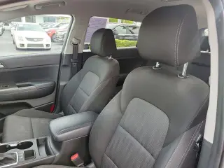 Kia Sportage 2022 LX 4dr SUV