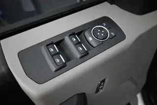 Ford F-150 2019 4x4 XL 4dr SuperCrew 5.5 ft. SB