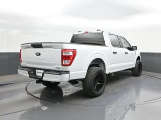 Ford F-150 2022 4x2 XL 4dr SuperCrew 5.5 ft. SB