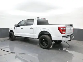Ford F-150 2022 4x2 XL 4dr SuperCrew 5.5 ft. SB