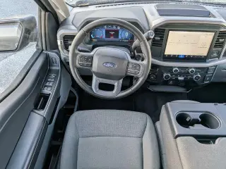 Ford F-150 2025 4x4 XLT 4dr SuperCrew 5.5 ft. SB