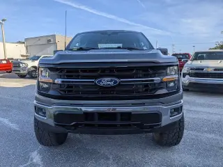 Ford F-150 2025 4x4 XLT 4dr SuperCrew 5.5 ft. SB