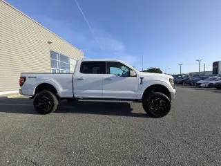 Ford F-150 2024 4x4 XLT 4dr SuperCrew 5.5 ft. SB