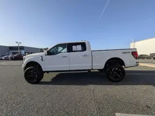 Ford F-150 2024 4x4 XLT 4dr SuperCrew 5.5 ft. SB
