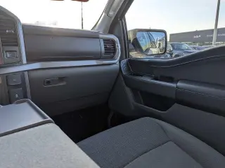 Ford F-150 2025 4x4 XLT 4dr SuperCrew 5.5 ft. SB