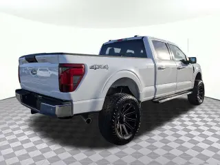 Ford F-150 2025 4x4 XLT 4dr SuperCrew 5.5 ft. SB