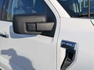 Ford F-150 2025 4x4 XLT 4dr SuperCrew 5.5 ft. SB
