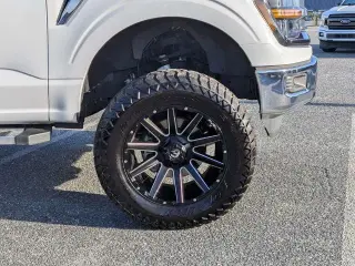 Ford F-150 2025 4x4 XLT 4dr SuperCrew 5.5 ft. SB