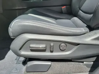 Honda Pilot 2023 EX-L 4 SUV con Sillas Capitán Traseras