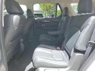 Honda Pilot 2023 EX-L 4 SUV con Sillas Capitán Traseras
