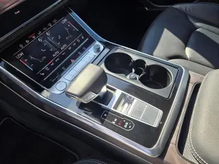 Audi Q8 2019 AWD quattro Prestige 55 TFSI 4dr SUV