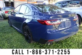 Toyota Camry 2025 LE 4dr Sedán