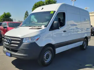 Mercedes-Benz Sprinter 2023 2500 3dr 144 in. WB Cargo Van (2.0L Gas I4)
