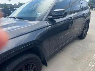 Jeep Grand Cherokee L 2024 4x2 Laredo 4dr SUV