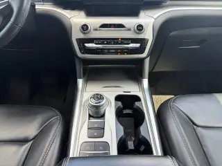 Ford Explorer 2023 XLT 4dr SUV