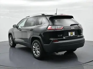 Jeep Cherokee 2019 4x4 Latitude Plus 4dr SUV
