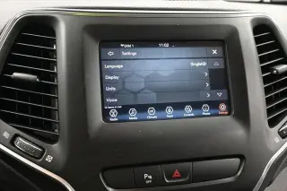 Jeep Cherokee 2019 4x4 Latitude Plus 4dr SUV